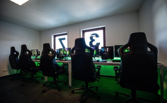 Escolher a melhor cadeira gamer é o ideal para termais conforto e qualidade de vida